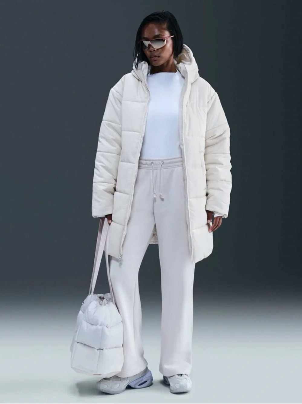 Nike Sportswear Classic Women's Therma-FIT Loose Hooded Parka small